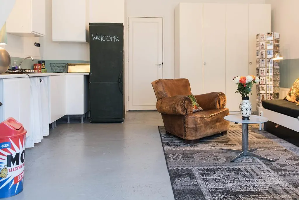 Bed & Breakfast Authentic West Apartment Amsterdam