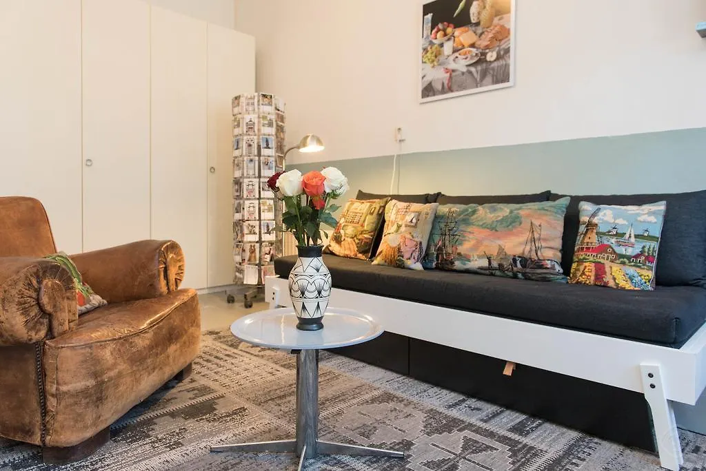 *** Bed & Breakfast Authentic West Apartment Amsterdam Netherlands