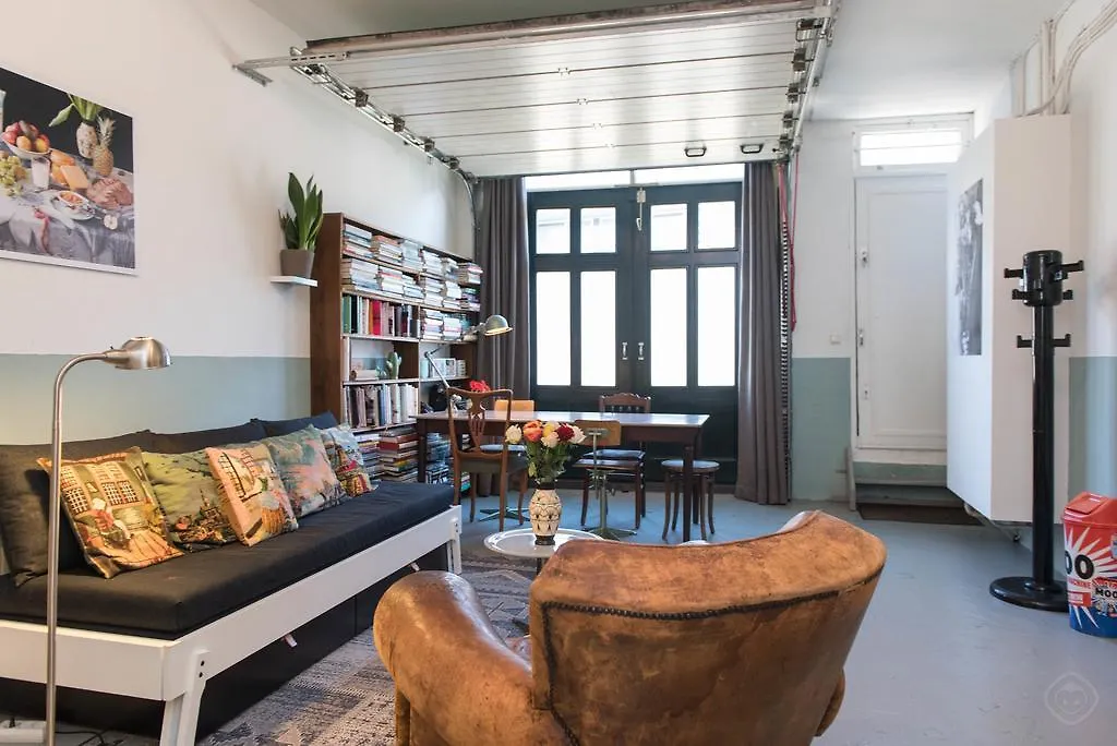 Authentic West Apartment Amsterdam